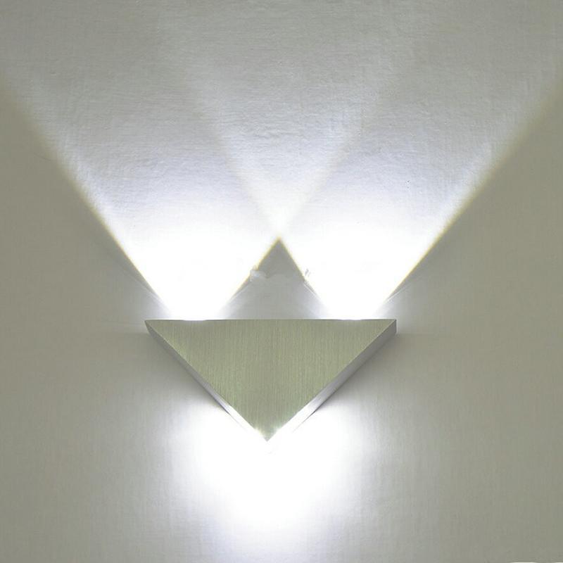 Moderne LED Driehoek Wandlamp