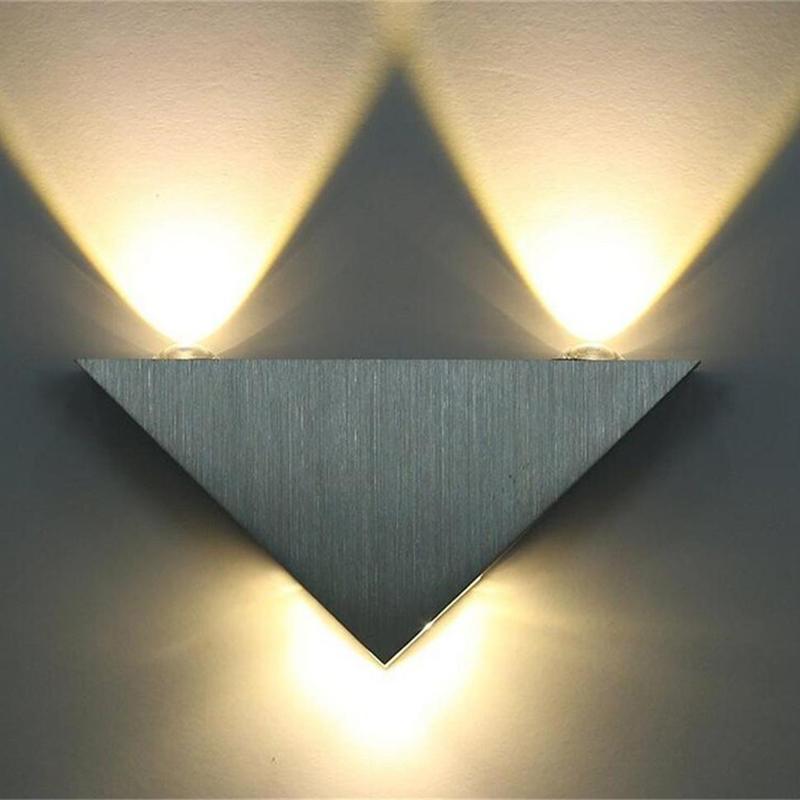 Moderne LED Driehoek Wandlamp