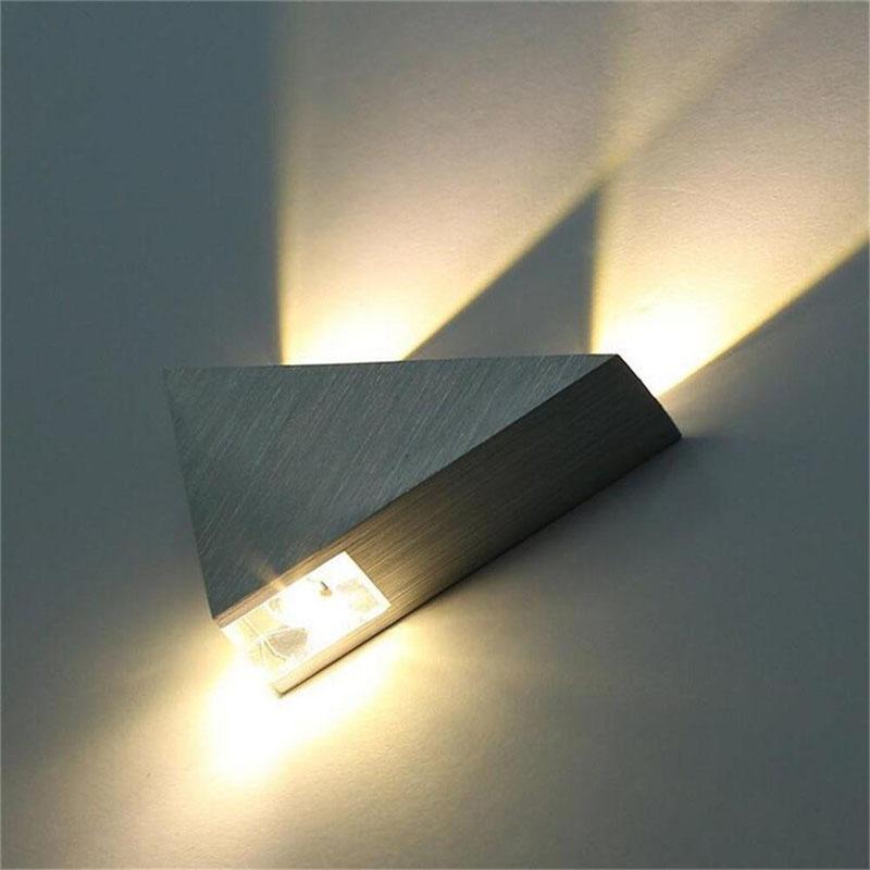Moderne LED Driehoek Wandlamp