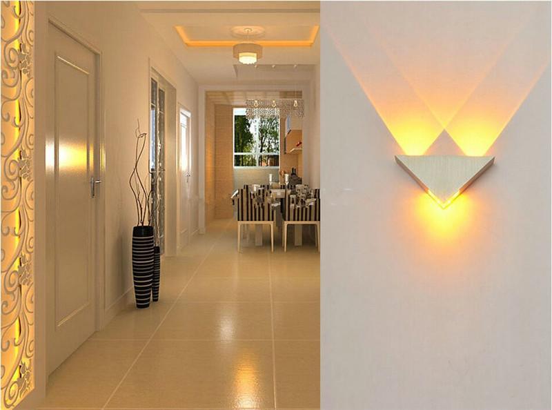 Moderne LED Driehoek Wandlamp