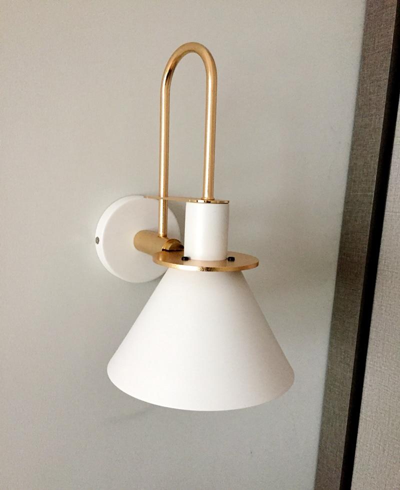 Oliva - Moderne Verstelbare Wandlamp met Hellingshoek in Scandinavische Stijl