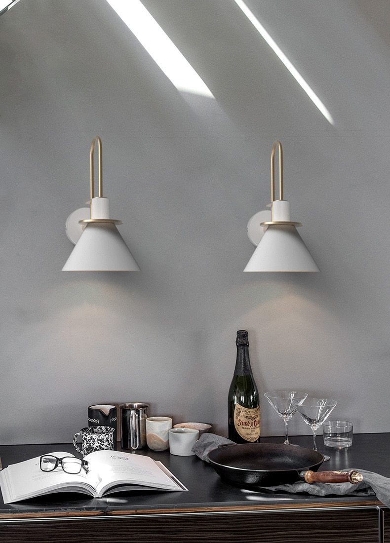 Oliva - Moderne Verstelbare Wandlamp met Hellingshoek in Scandinavische Stijl