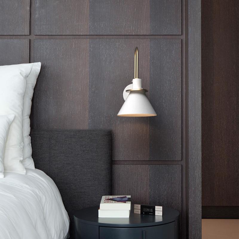 Oliva - Moderne Verstelbare Wandlamp met Hellingshoek in Scandinavische Stijl