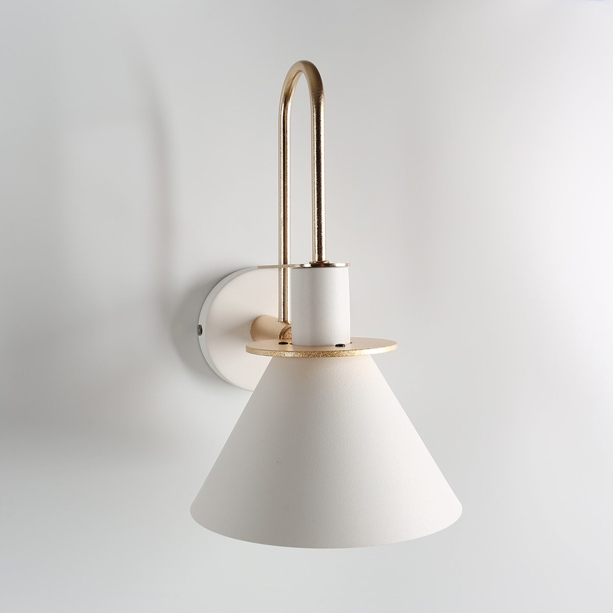 Oliva - Moderne Verstelbare Wandlamp met Hellingshoek in Scandinavische Stijl