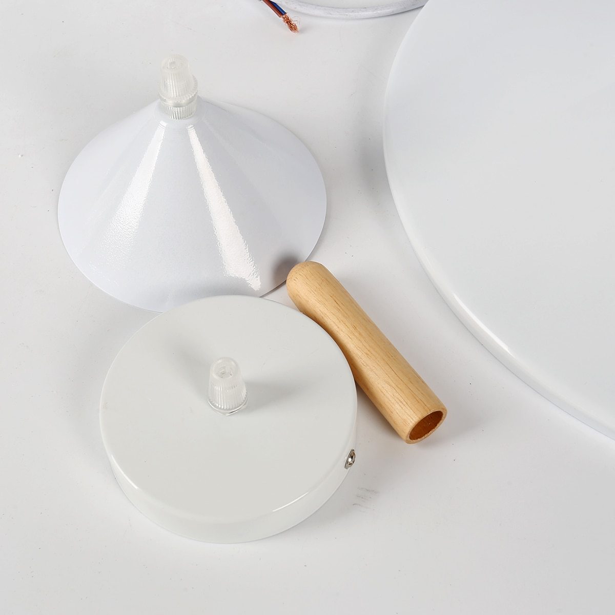 Jule - Moderne ijzeren hanglamp