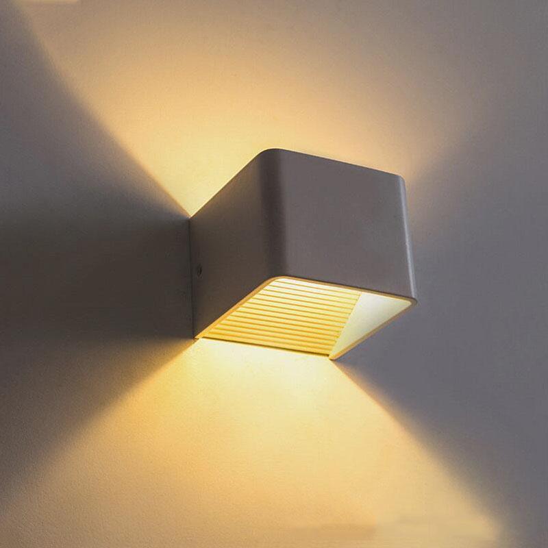 Moderne LED Up Down Kubus Wandlamp