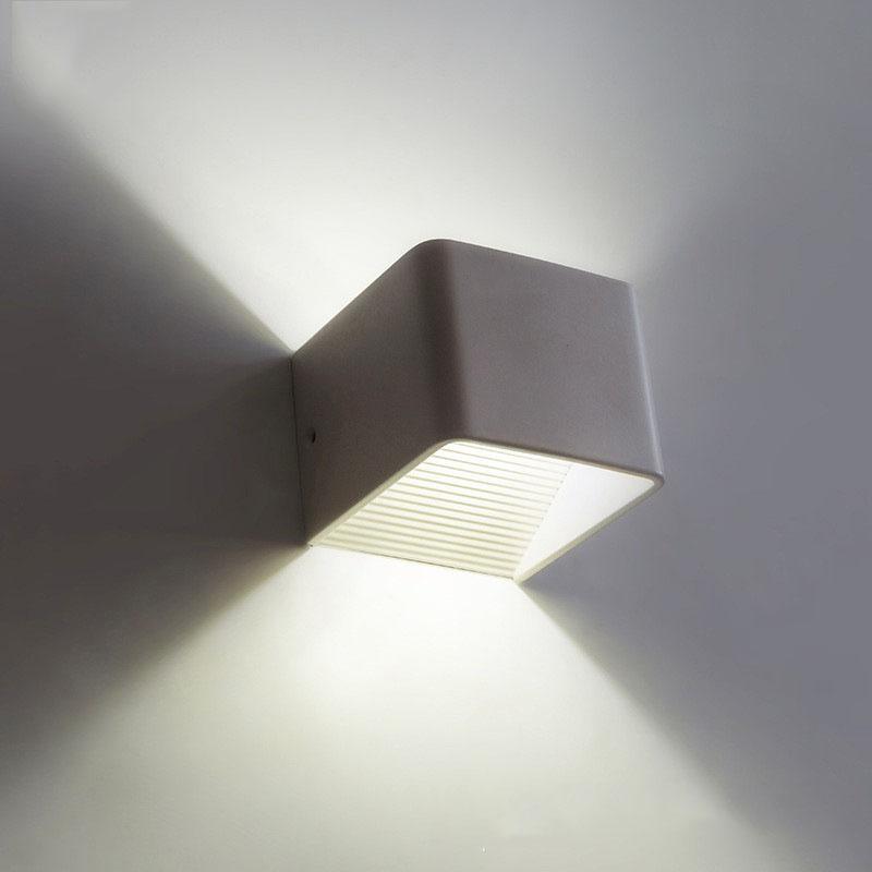 Moderne LED Up Down Kubus Wandlamp