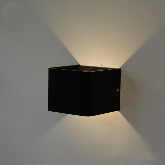 Moderne LED Up Down Kubus Wandlamp