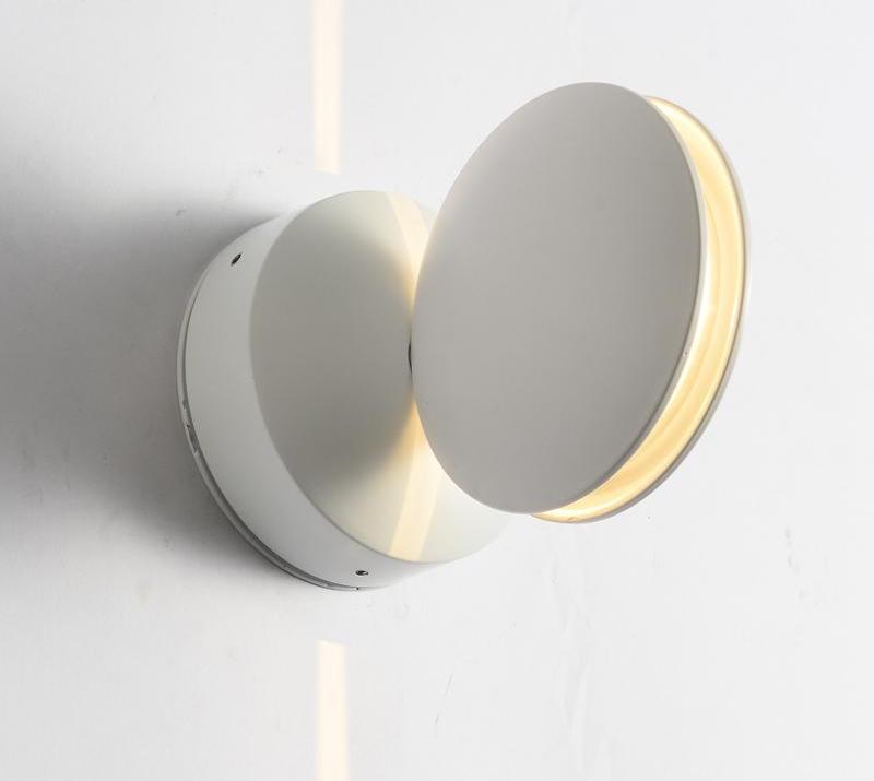 Ronde wandgemonteerde LED-lamp
