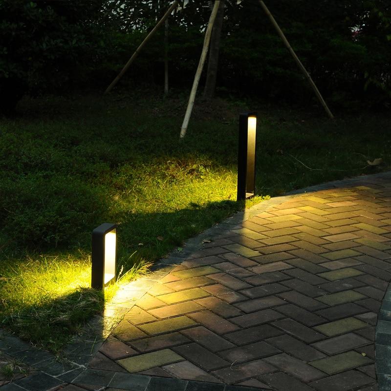 Breckyn - Moderne Zwart Frame Tuinlamp